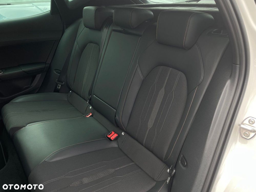 Cupra Formentor 1.4 e-Hybrid VZ DSG - 12