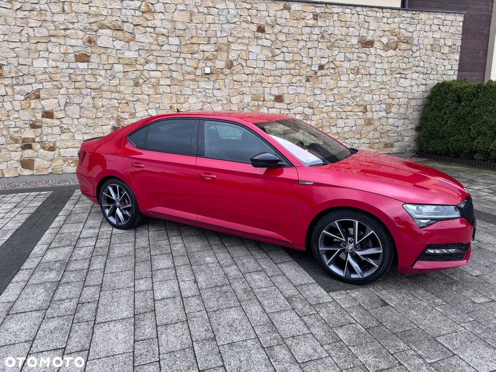 Skoda Superb 2.0 TDI SCR 4x4 Sportline DSG - 4