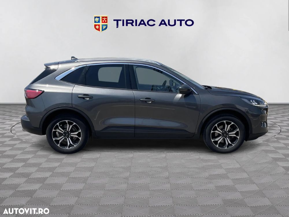 Ford Kuga - 6