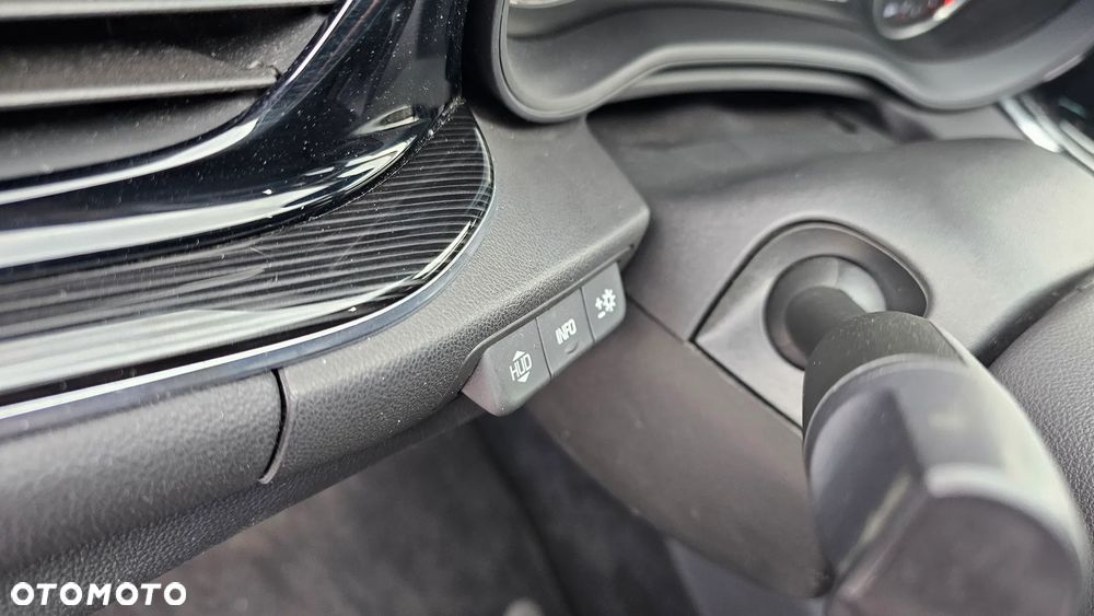 Opel Insignia 2.0 CDTI Elite S&S - 27