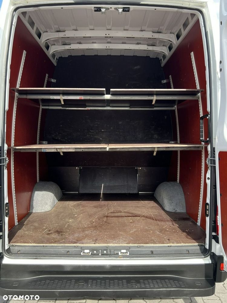 Iveco Daily 35S18 - 13