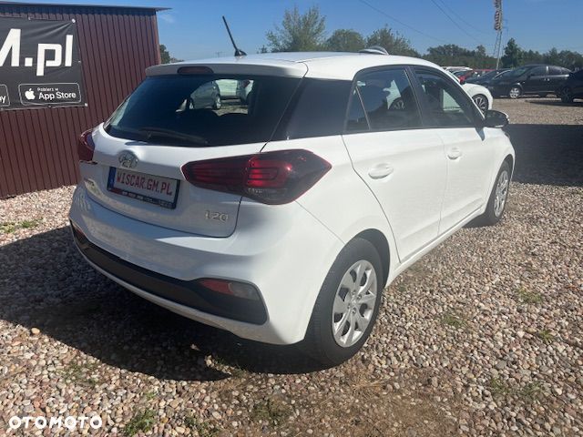 Hyundai i20 1.0 T-GDI Classic Plus DCT - 10