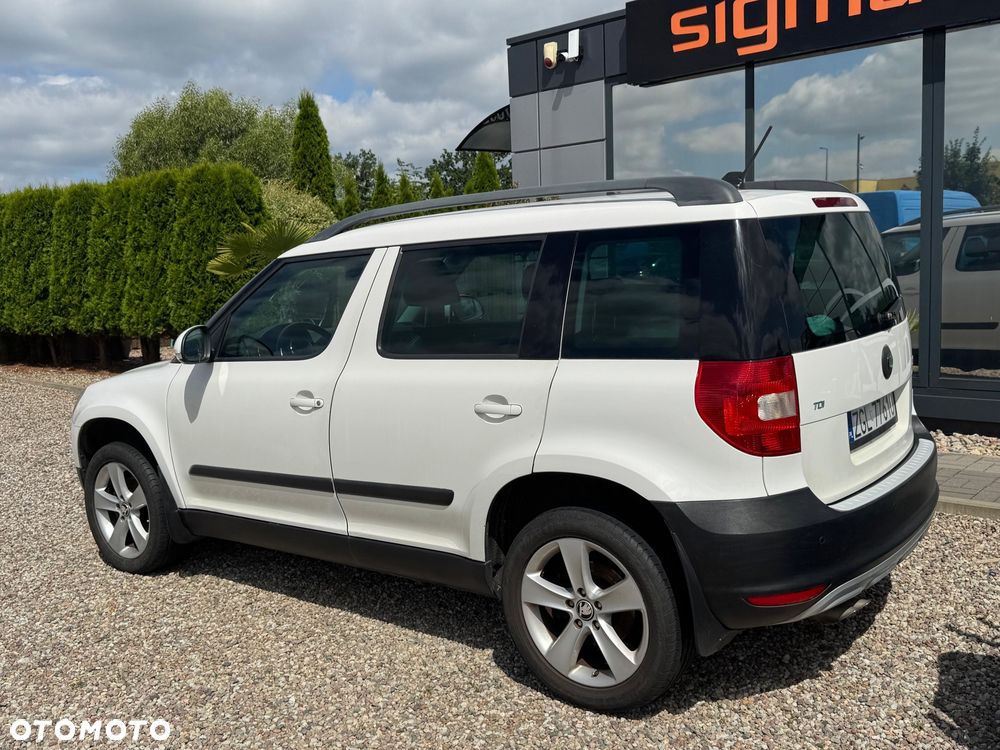 Skoda Yeti 2.0 TDI DPF Elegance Green tec - 4