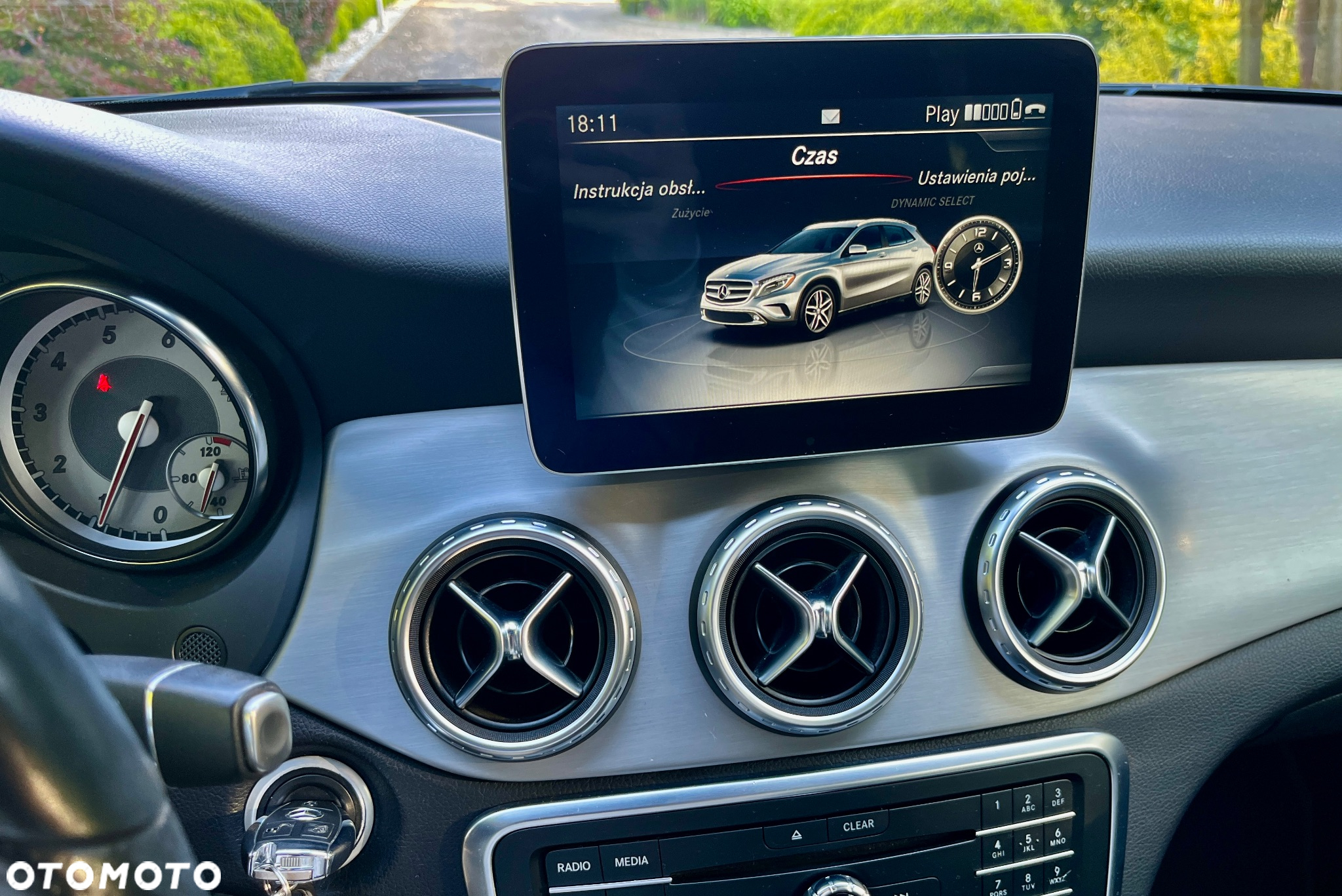 Mercedes-Benz GLA - 23