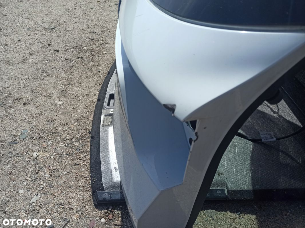 Klapa bagażnika RENAULT MEGANE IV KOMBI kolor OV369 16-20 - 12