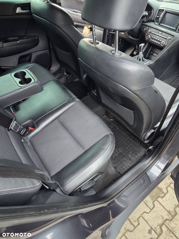 Kia Sportage 1.6 GDI L 2WD - 8