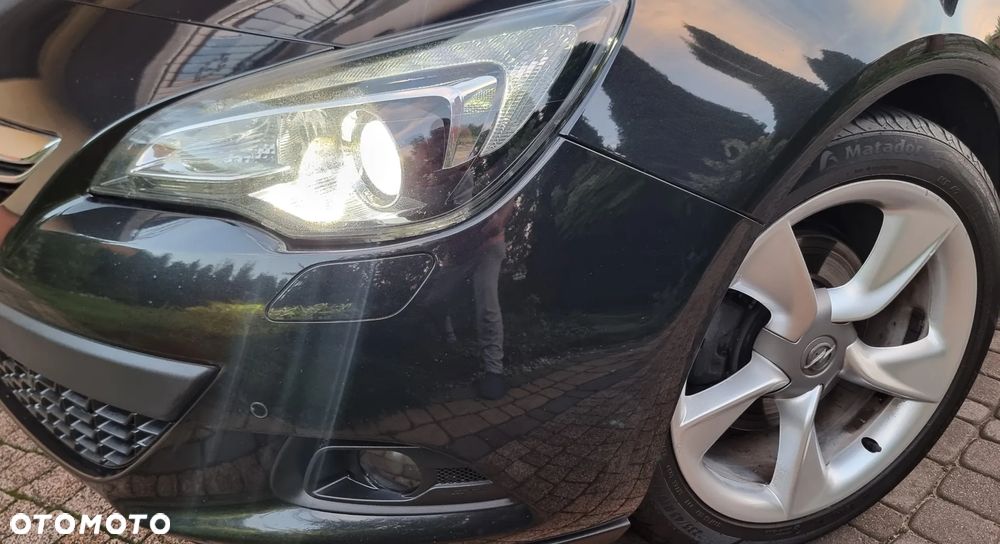 Opel Astra GTC 1.4 Turbo Innovation - 38