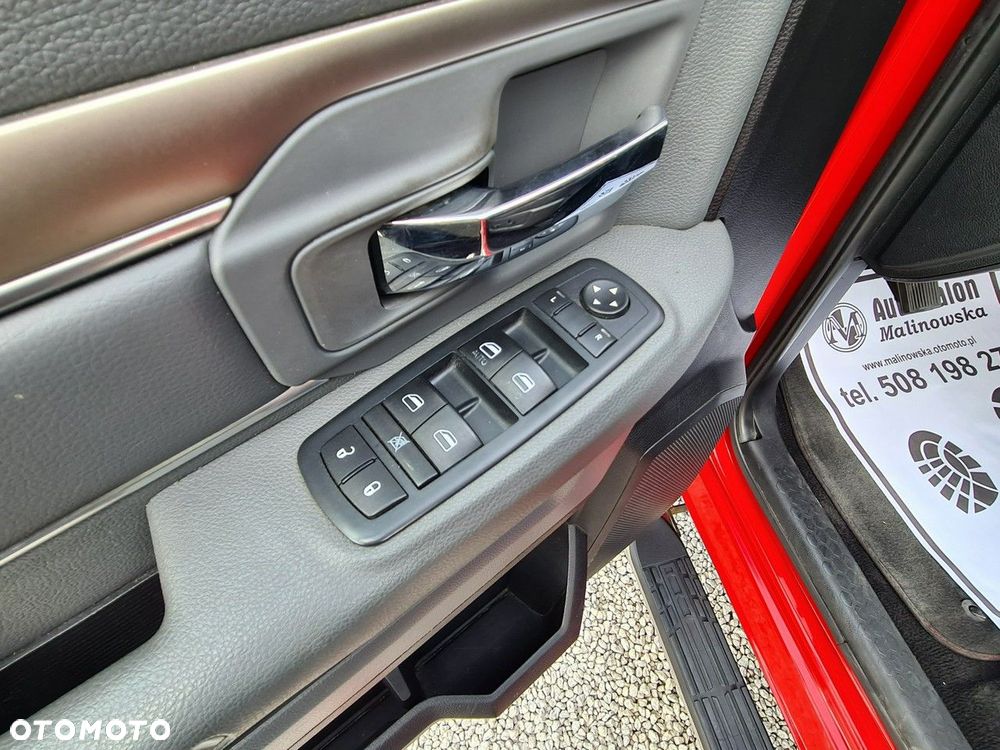 Dodge RAM 1500 5.7 4x4 - 22