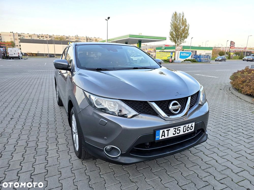 2015 Nissan Qashqai 1.6 DIG-T N-Connecta, photograph 6