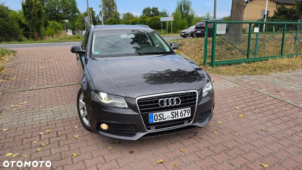 Audi A4 Avant - 35