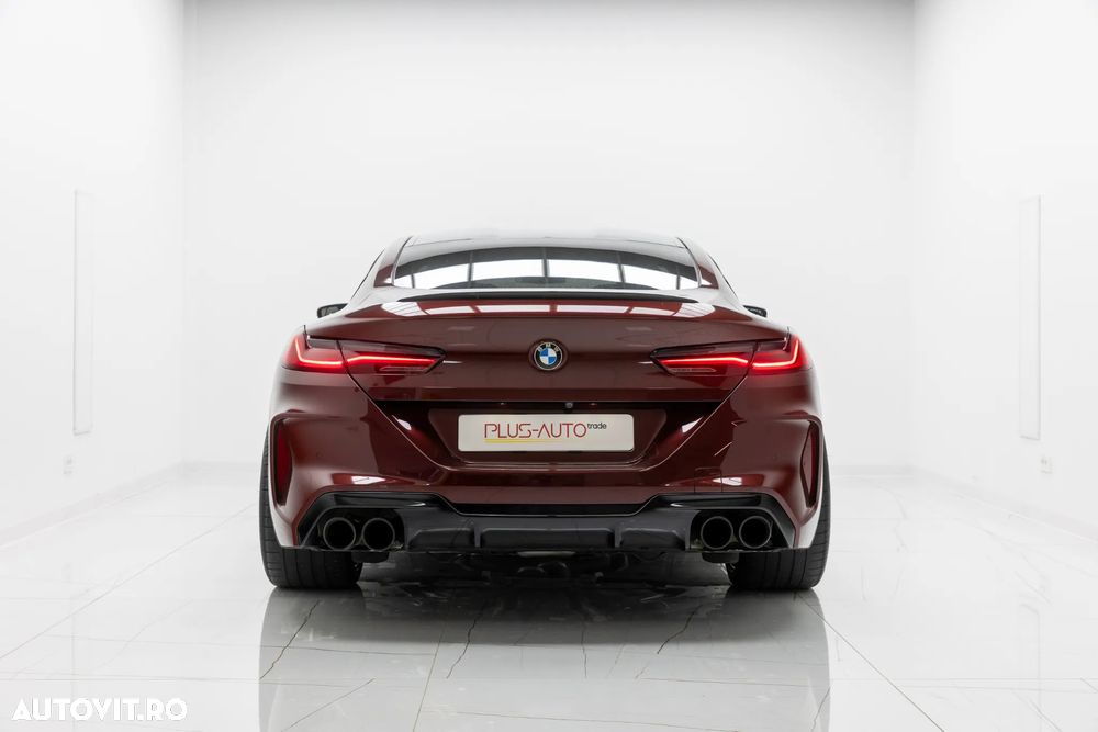 BMW M8 Competition - 12