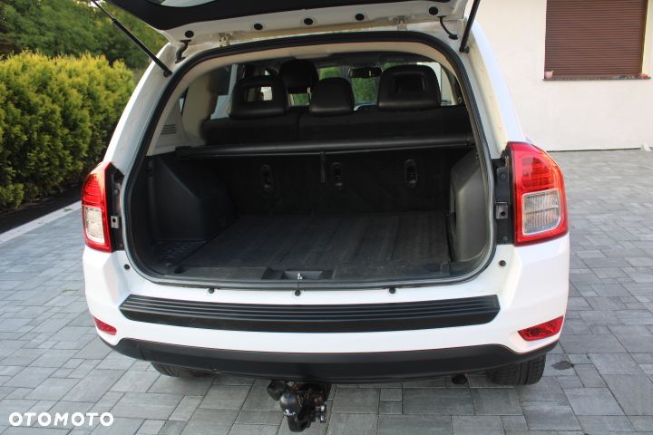 Jeep Compass 2.2 CRD 4x4 Limited - 27