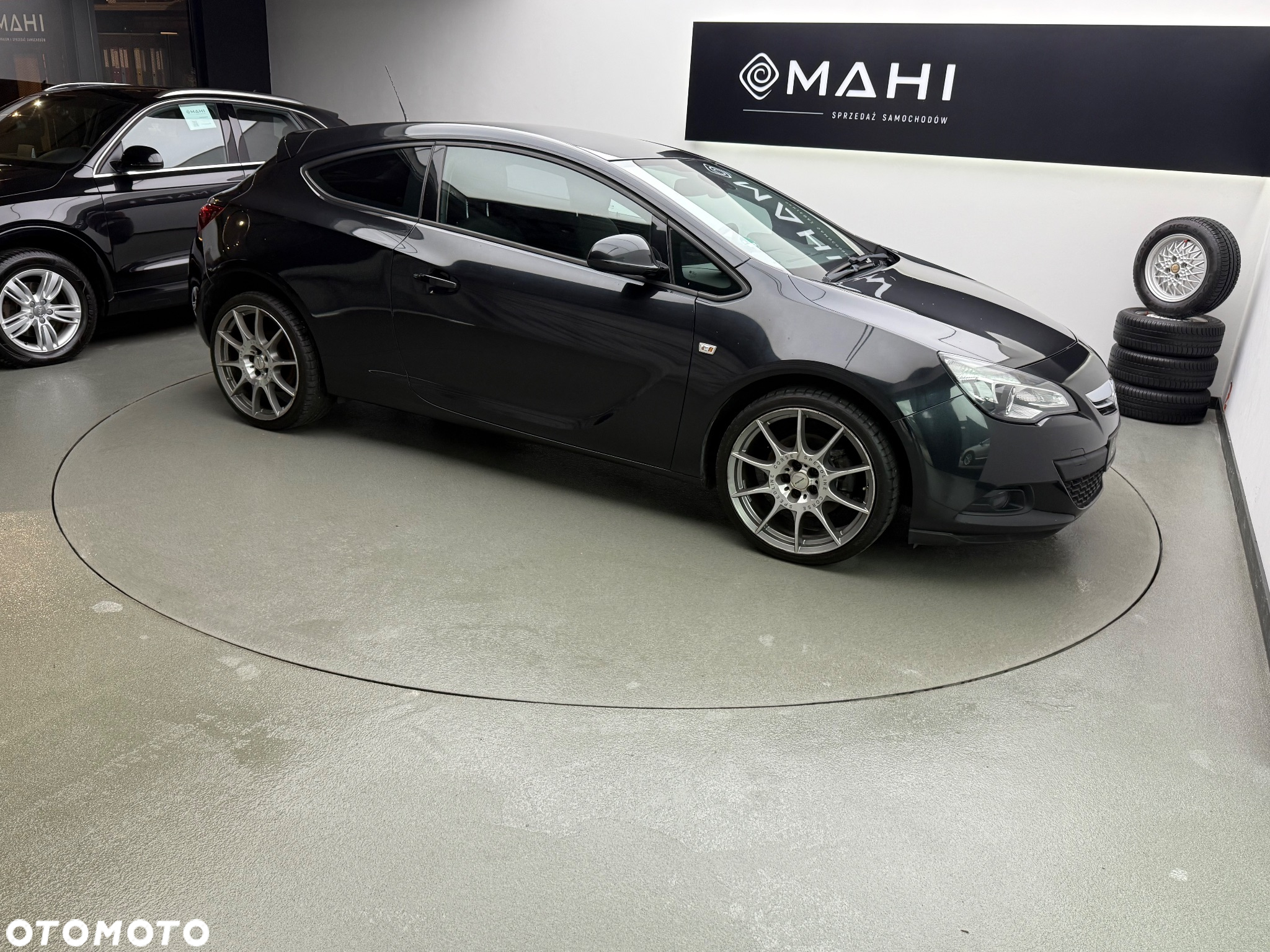 Opel Astra GTC 1.4 Turbo - 14