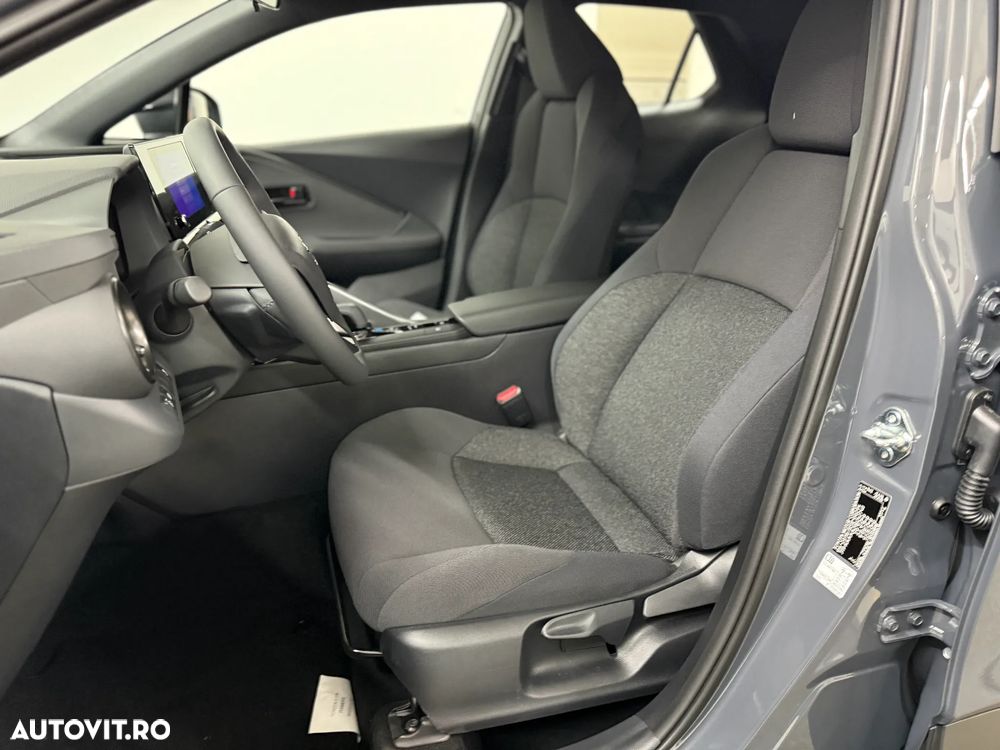 Toyota C-HR 1.8 HEV 140 CP 4x2 CVT Active - 11