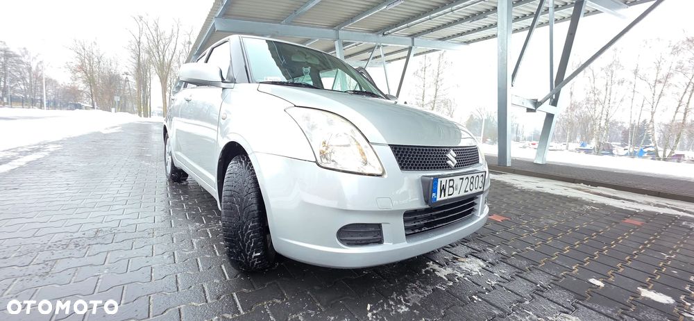 Suzuki Swift 1.3 GLX / Comfort - 2