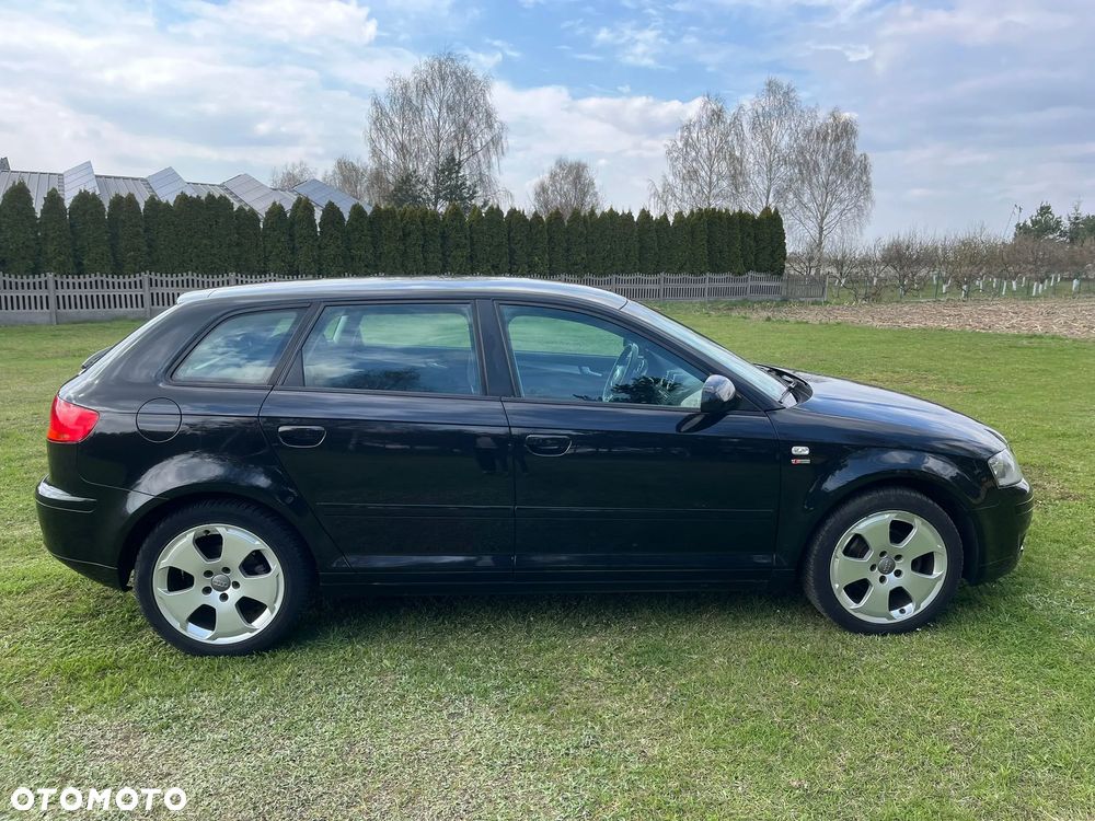 Audi A3 Sportback 1.6 S line Sportpaket plus - 11