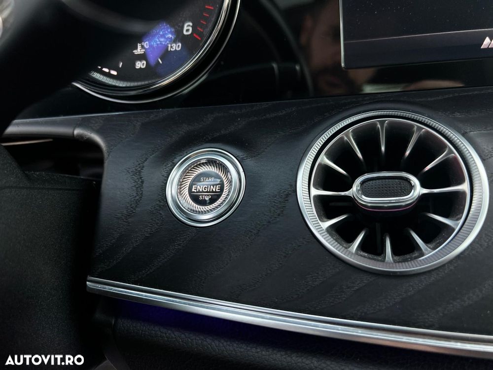 Mercedes-Benz E - 20