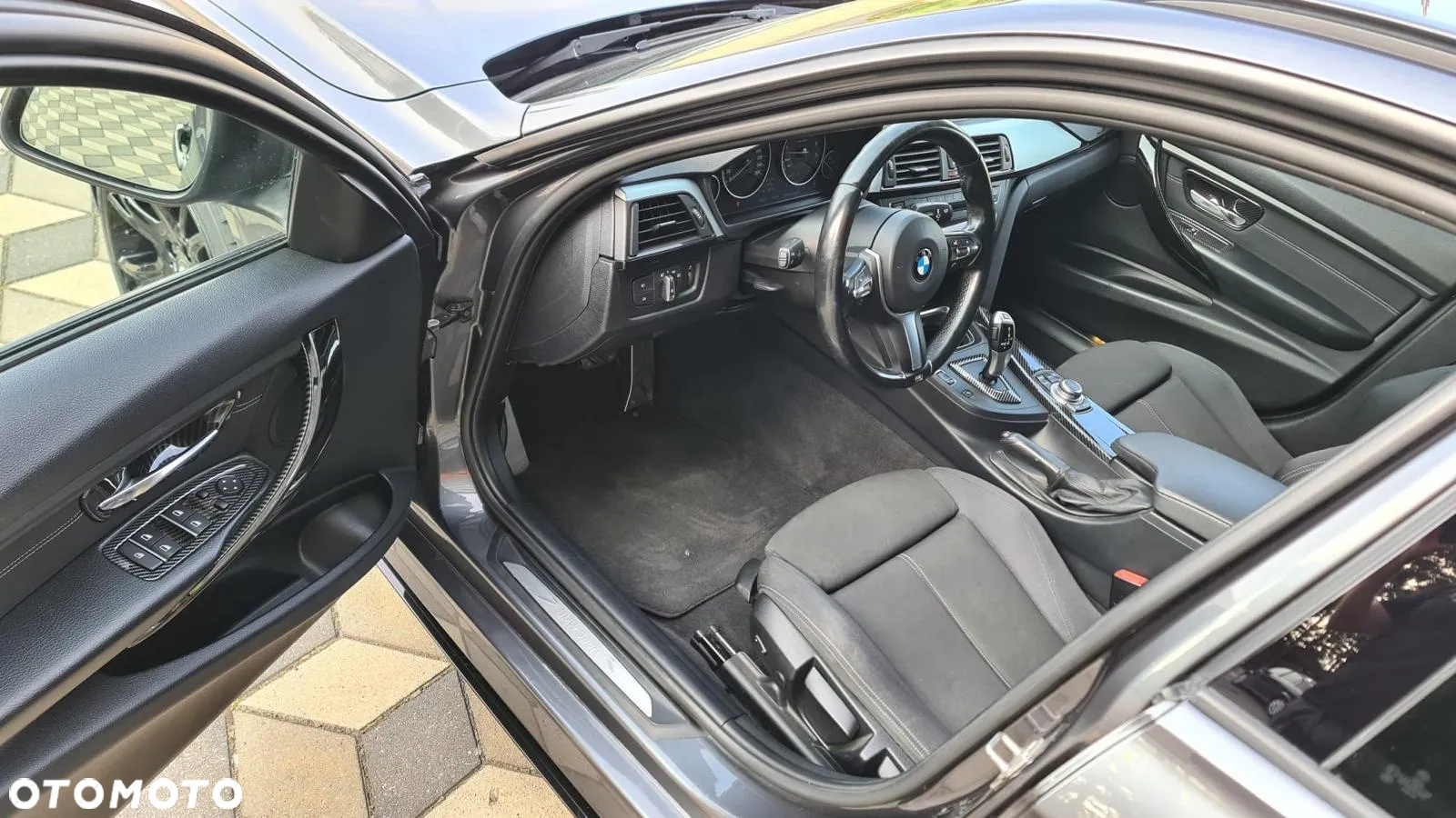 BMW Seria 3 328i - 15
