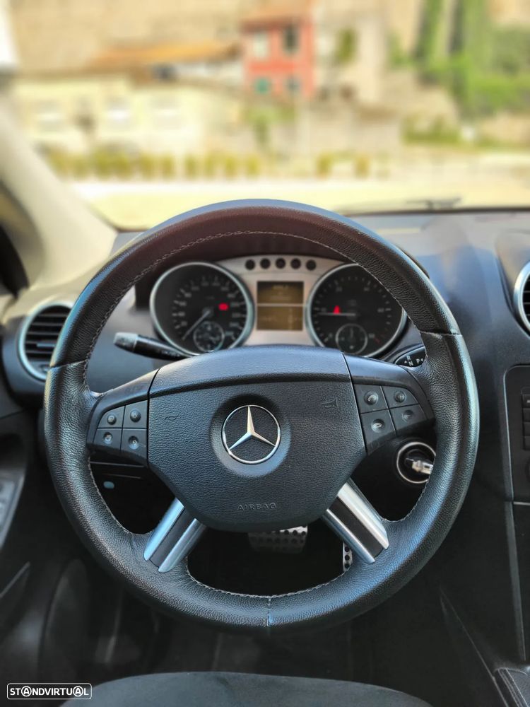 Mercedes-Benz ML 320 CDi - 19
