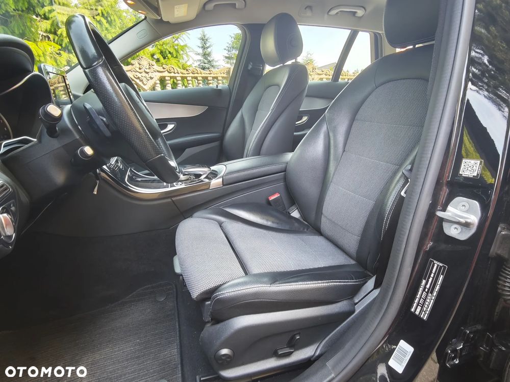 Mercedes-Benz Klasa C 180 9G-TRONIC - 19