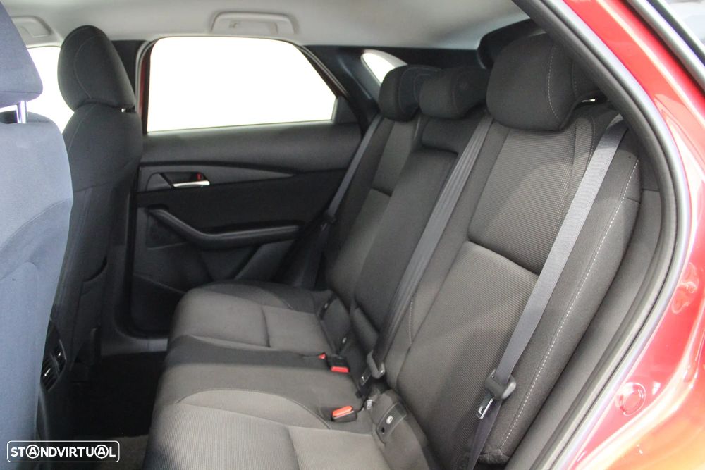Mazda CX-30 2.0 Sky-G Evolve i-Active +Sport - 26