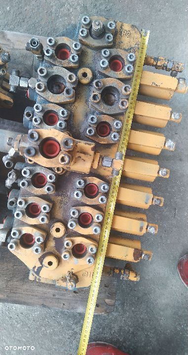 Rozdzielacz hydrauliczny Rexroth Mannesmann 00576172 MH2WH 18  579325 7 sekcji koparki JCB Zeppelin Liebherr CAT Zawór Sekcja - 10