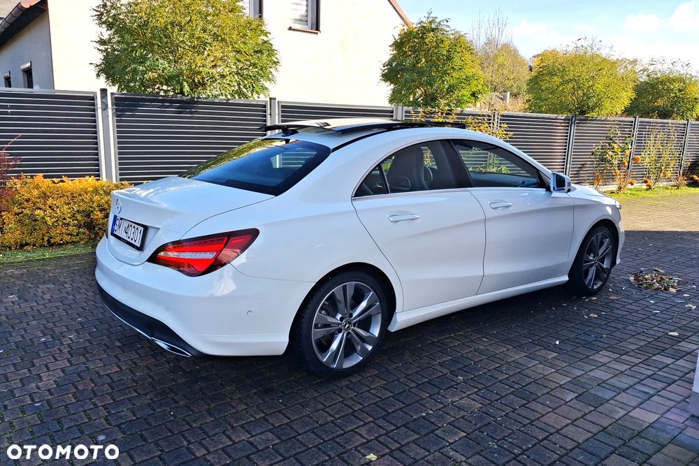 Mercedes-Benz CLA 200 - 2
