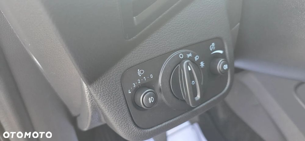 Ford Kuga 2.0 TDCi 4x2 Titanium - 20