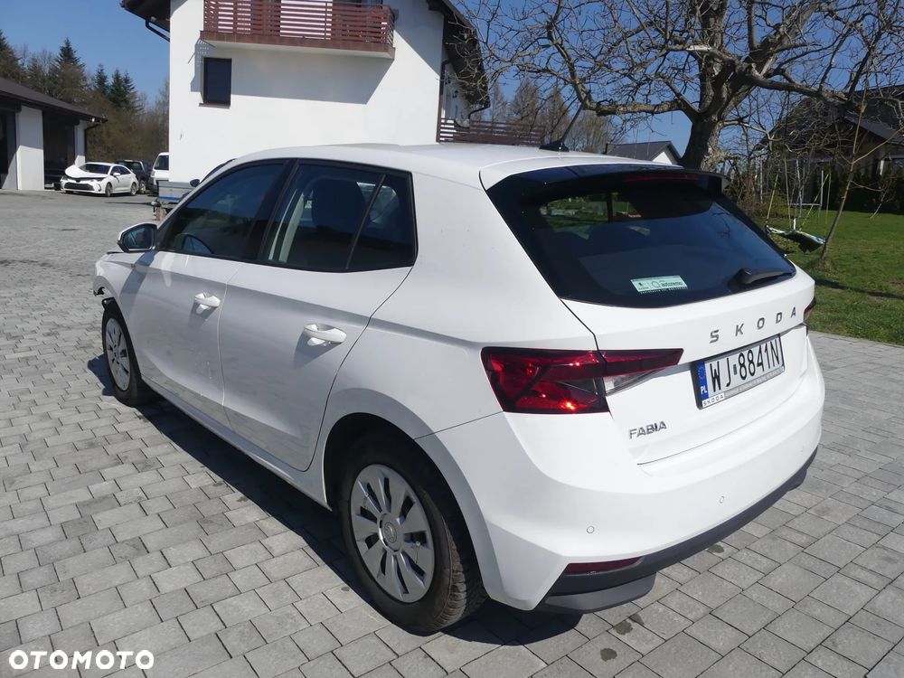 Skoda Fabia 1.0 Active - 5
