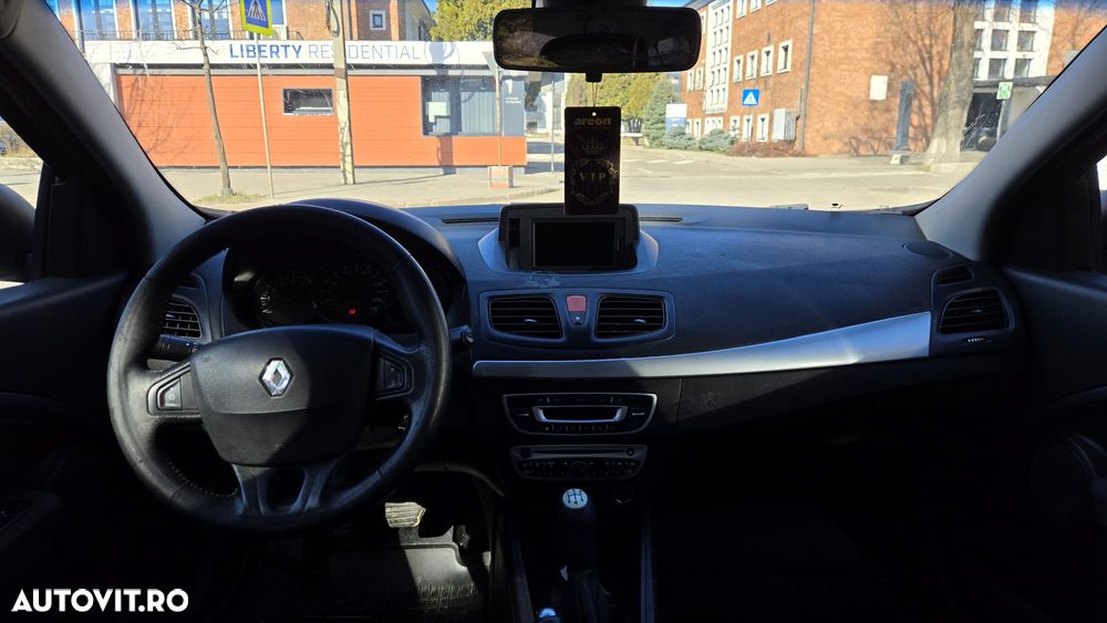 Renault Fluence 1.5dCi Dynamique - 12