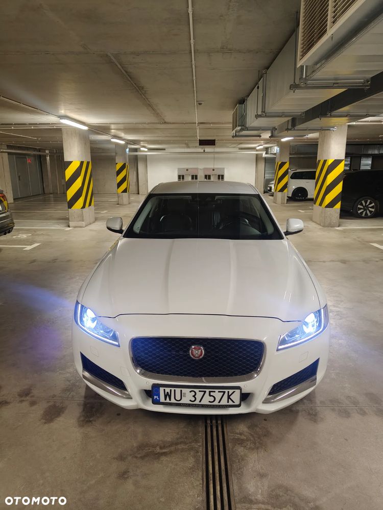 Jaguar XF 2.0 i4D Prestige - 1