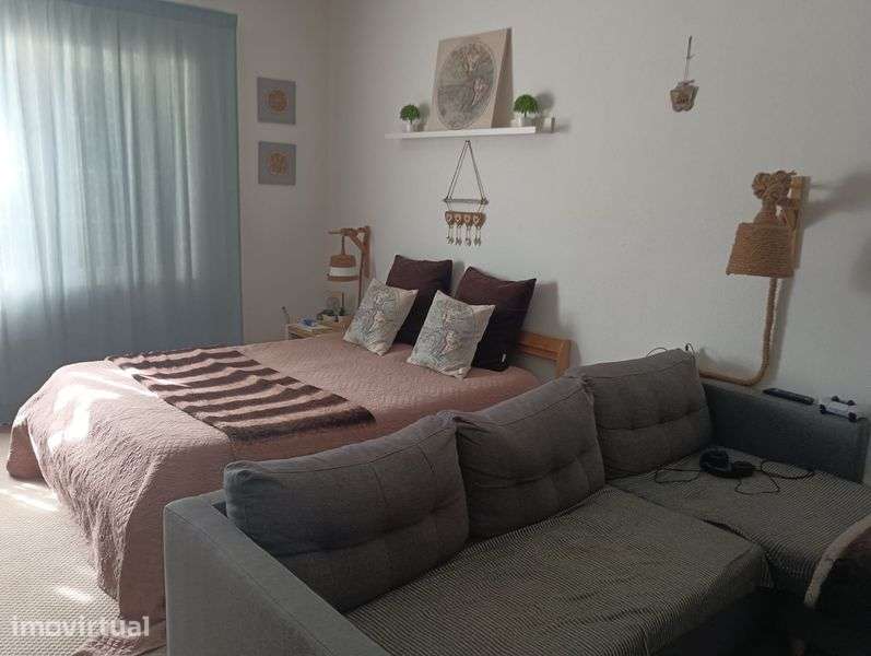 Alugo moradia T2 com jardim - Grande imagem: 5/11