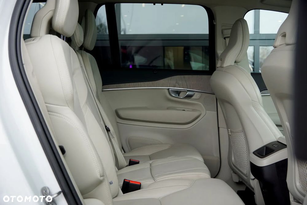 Volvo XC 90 B5 D AWD Inscription 7os - 25