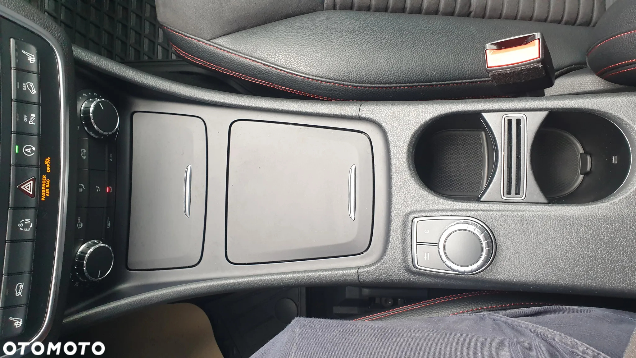 Mercedes-Benz GLA 250 4-Matic - 29