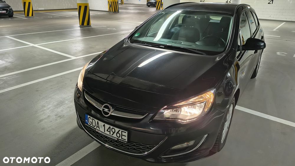 Opel Astra 1.6 CDTI Dynamic - 1