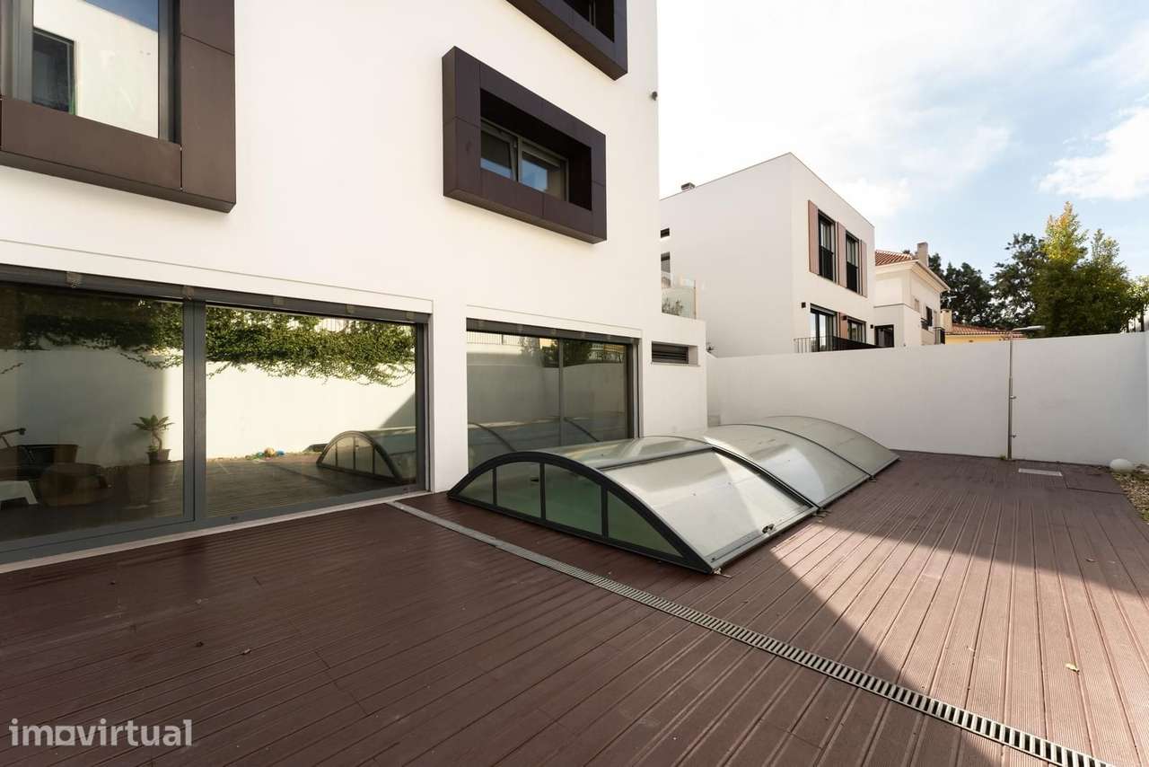 Moradia Isolada T4 + 1 com piscina, Murganhal, Oeiras - Grande imagem: 2/31