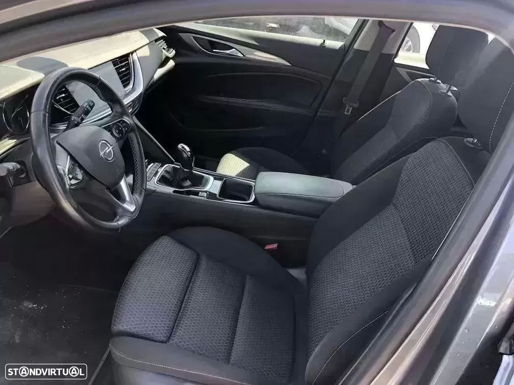 Opel Insignia Sports Tourer 1.5 D Ultimate - 3