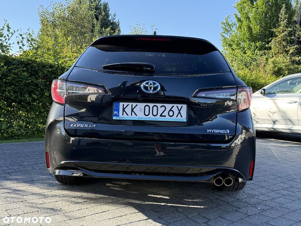 Toyota Corolla - 4