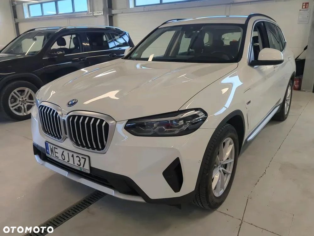 BMW X3 xDrive30e Luxury Line