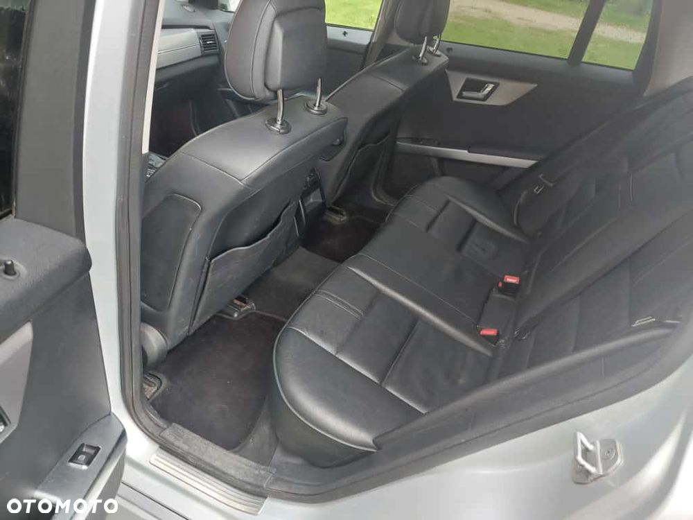 Mercedes-Benz GLK - 16