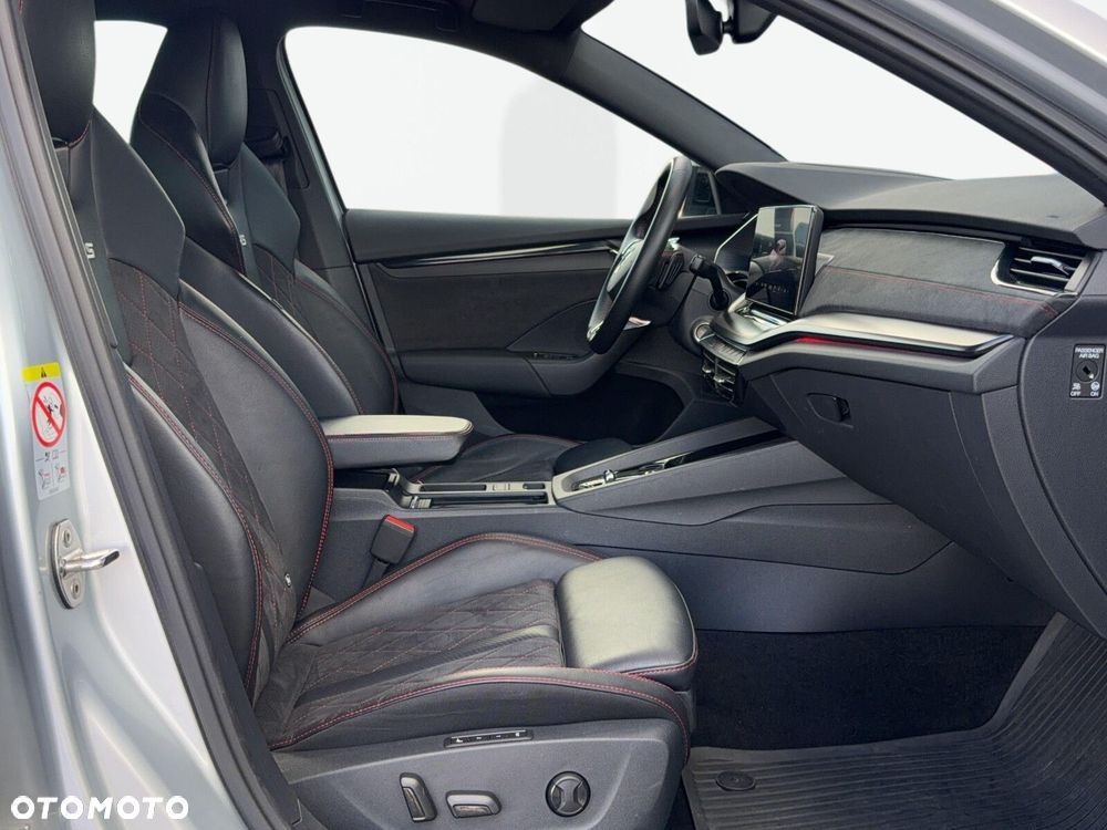 Skoda Octavia 2.0 TDI RS DSG - 17