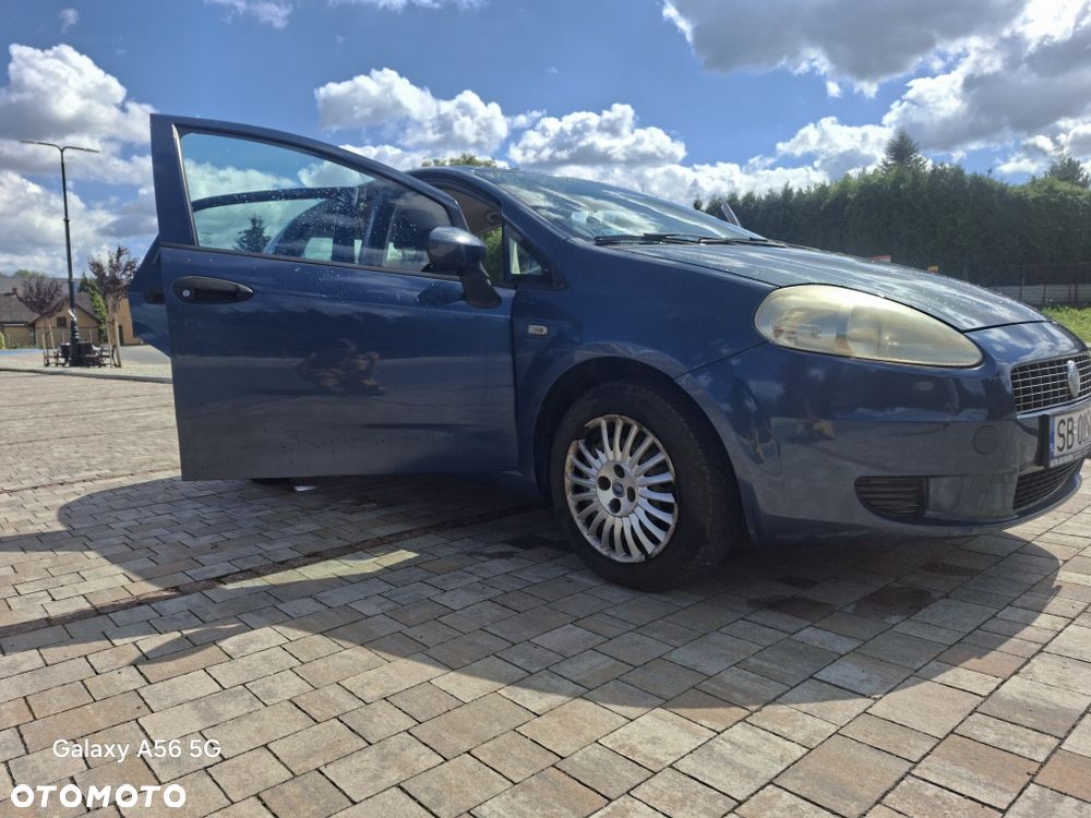 Fiat Grande Punto - 6