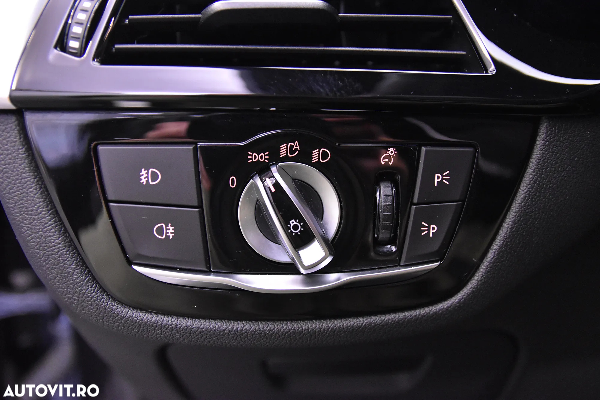 BMW Seria 5 520i Touring Aut. M Sport Edition - 15