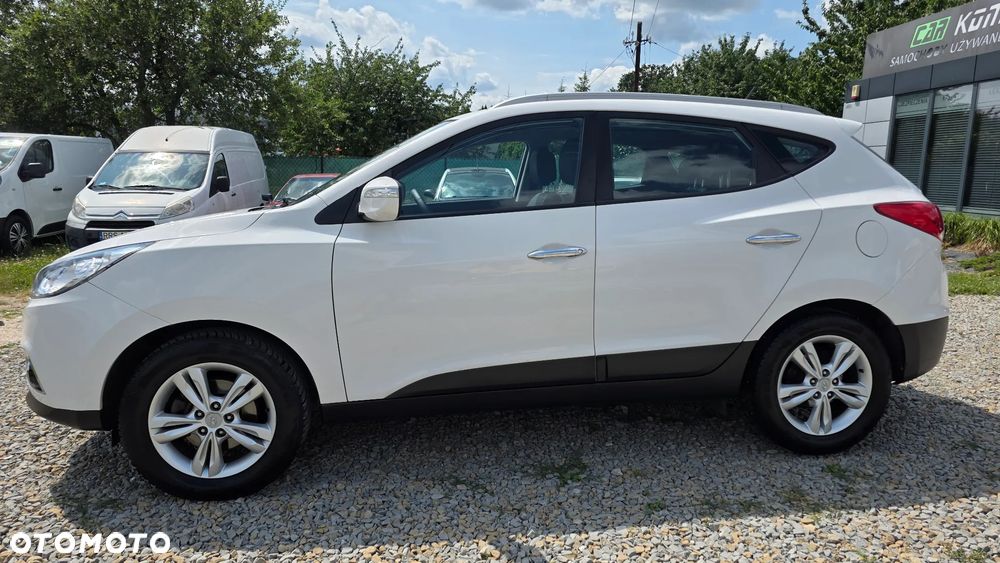 Hyundai ix35 1.6 2WD Fifa World Cup Edition - 3