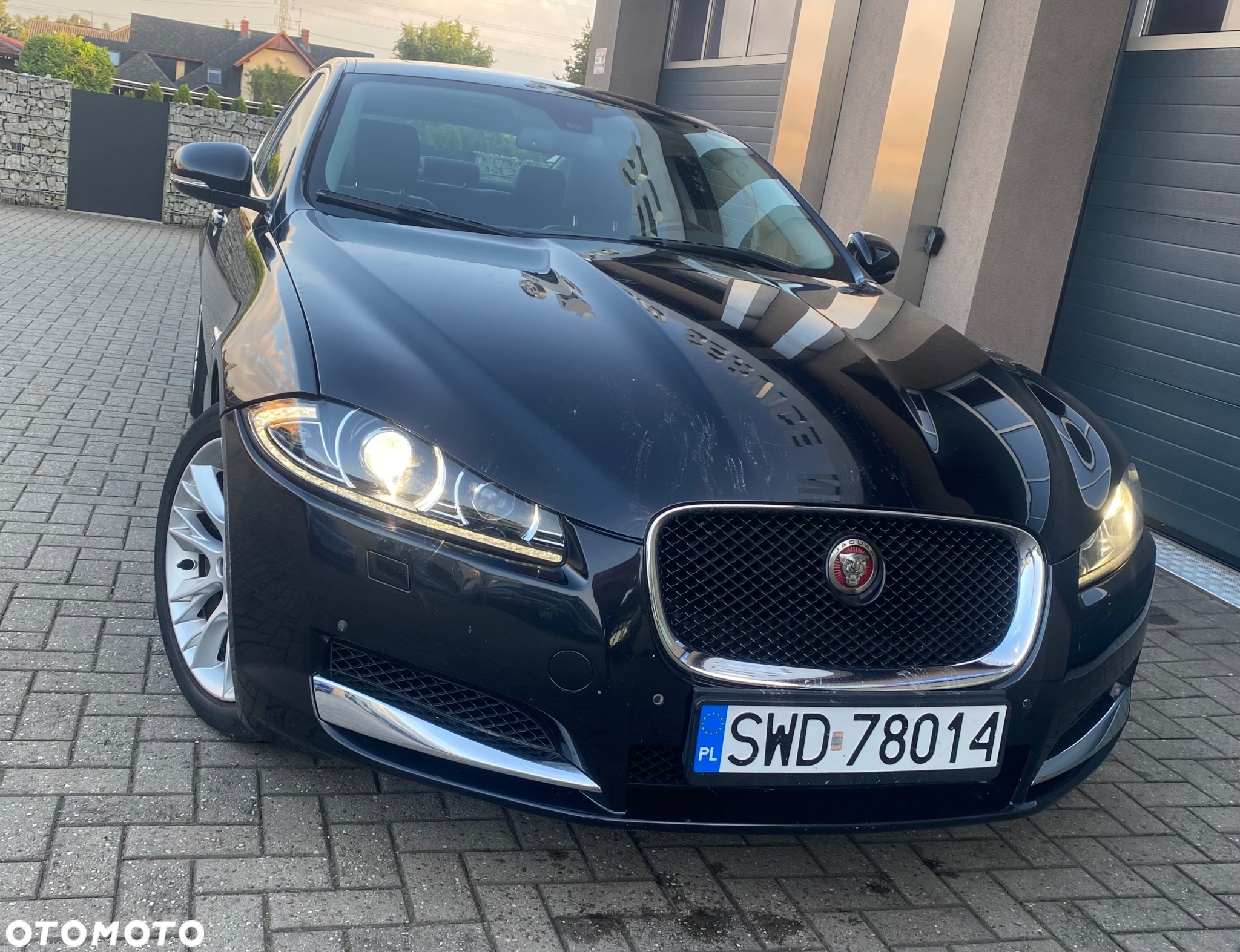 Jaguar XF 3.0 V6 D S Luxury - 6