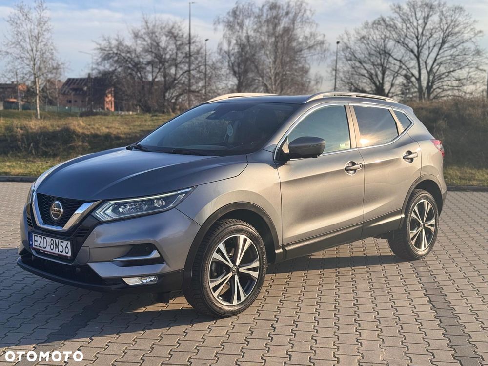 Nissan Qashqai - 1