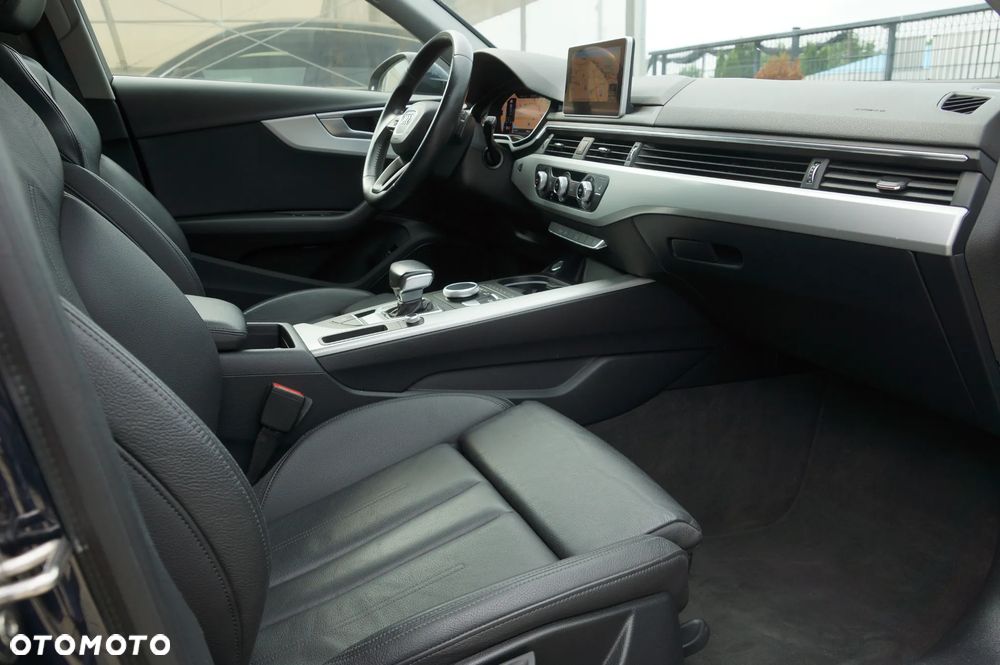 Audi A4 Avant 2.0 TDI S tronic - 31
