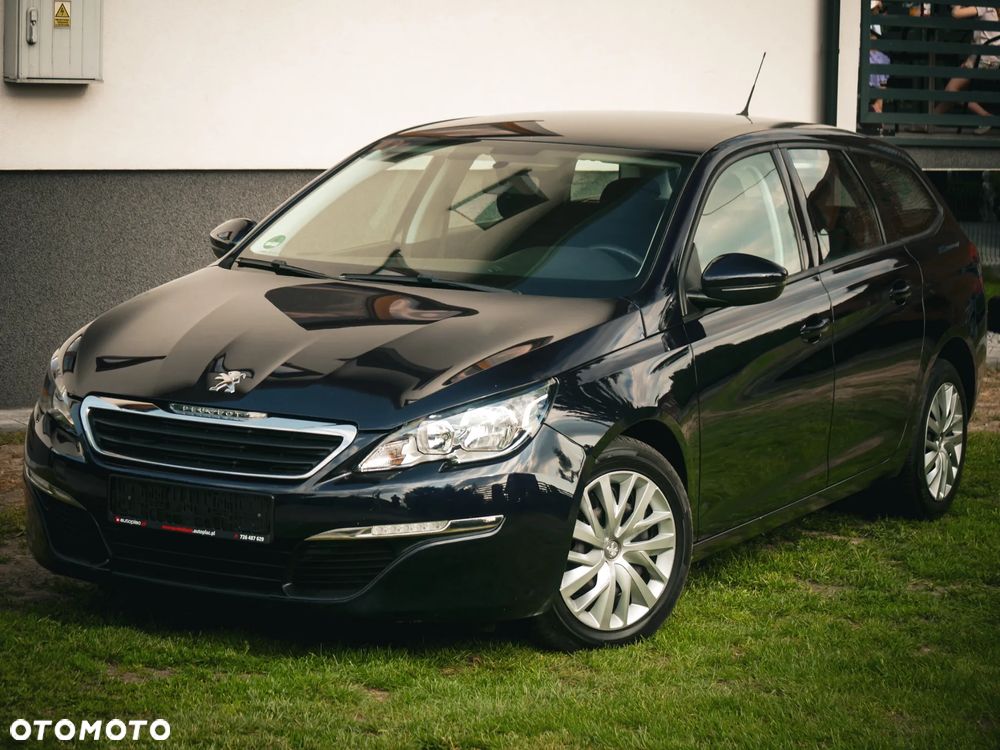 Peugeot 308 - 1