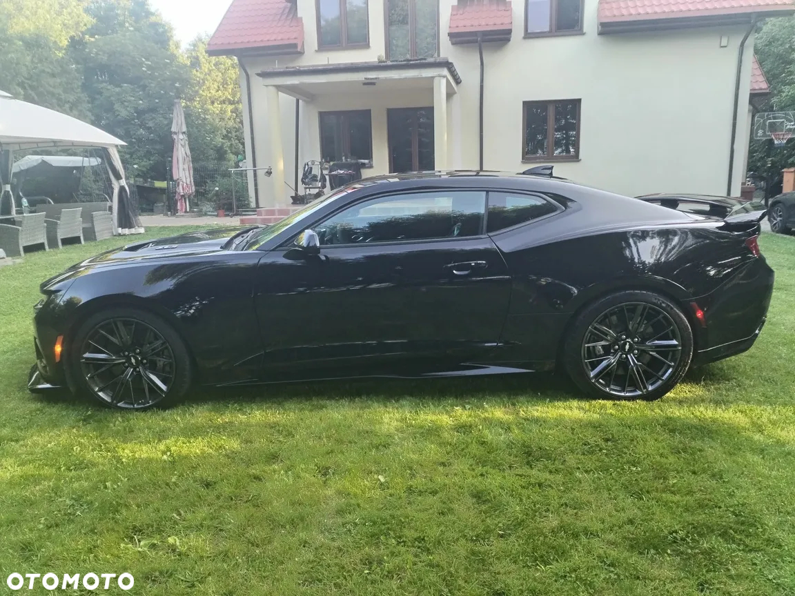 Chevrolet Camaro - 11