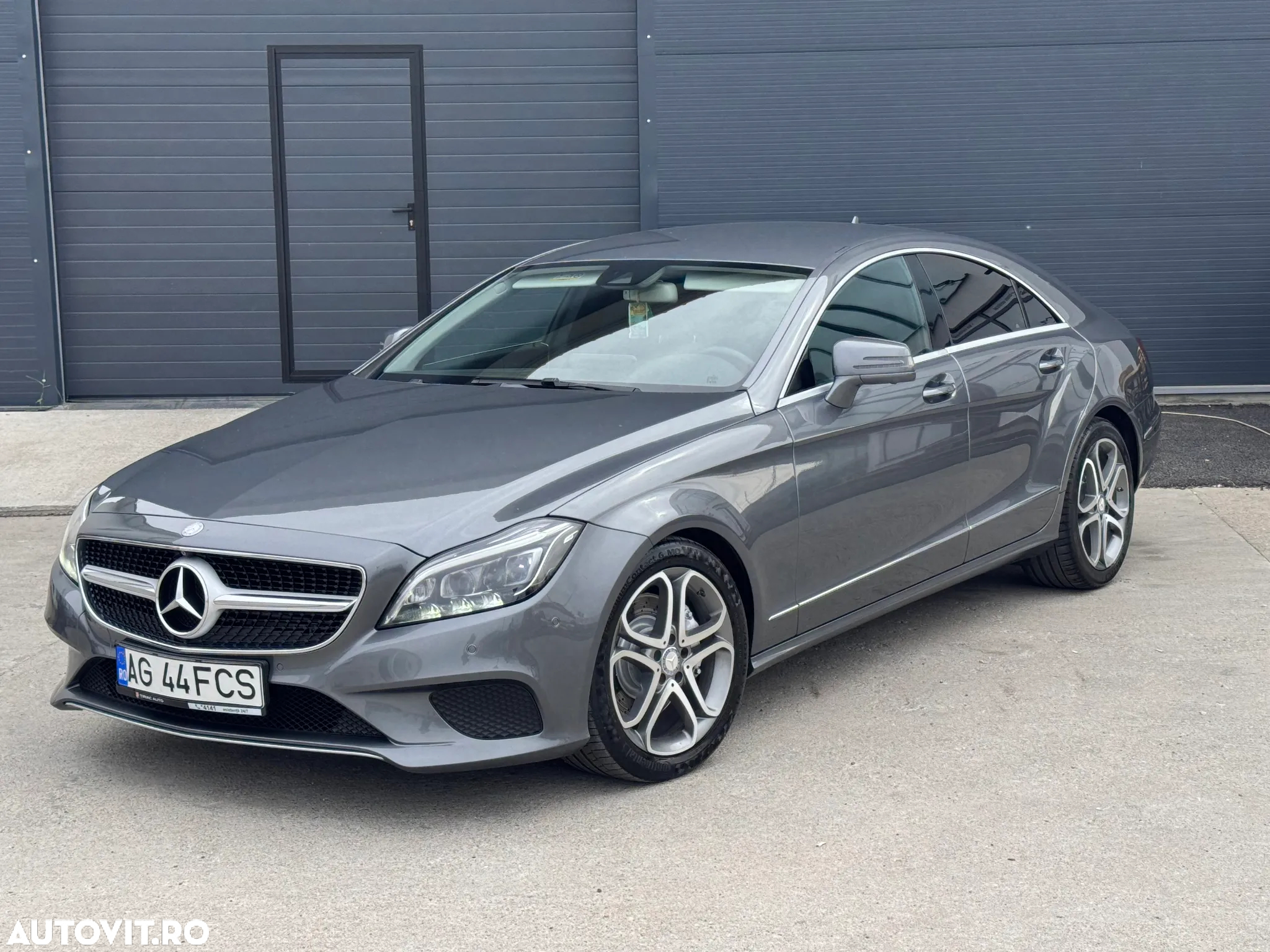 Mercedes-Benz CLS - 4